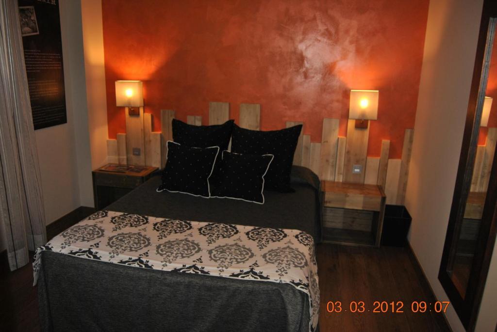 Hotel Santa Barbara Sant Corneli Zimmer foto